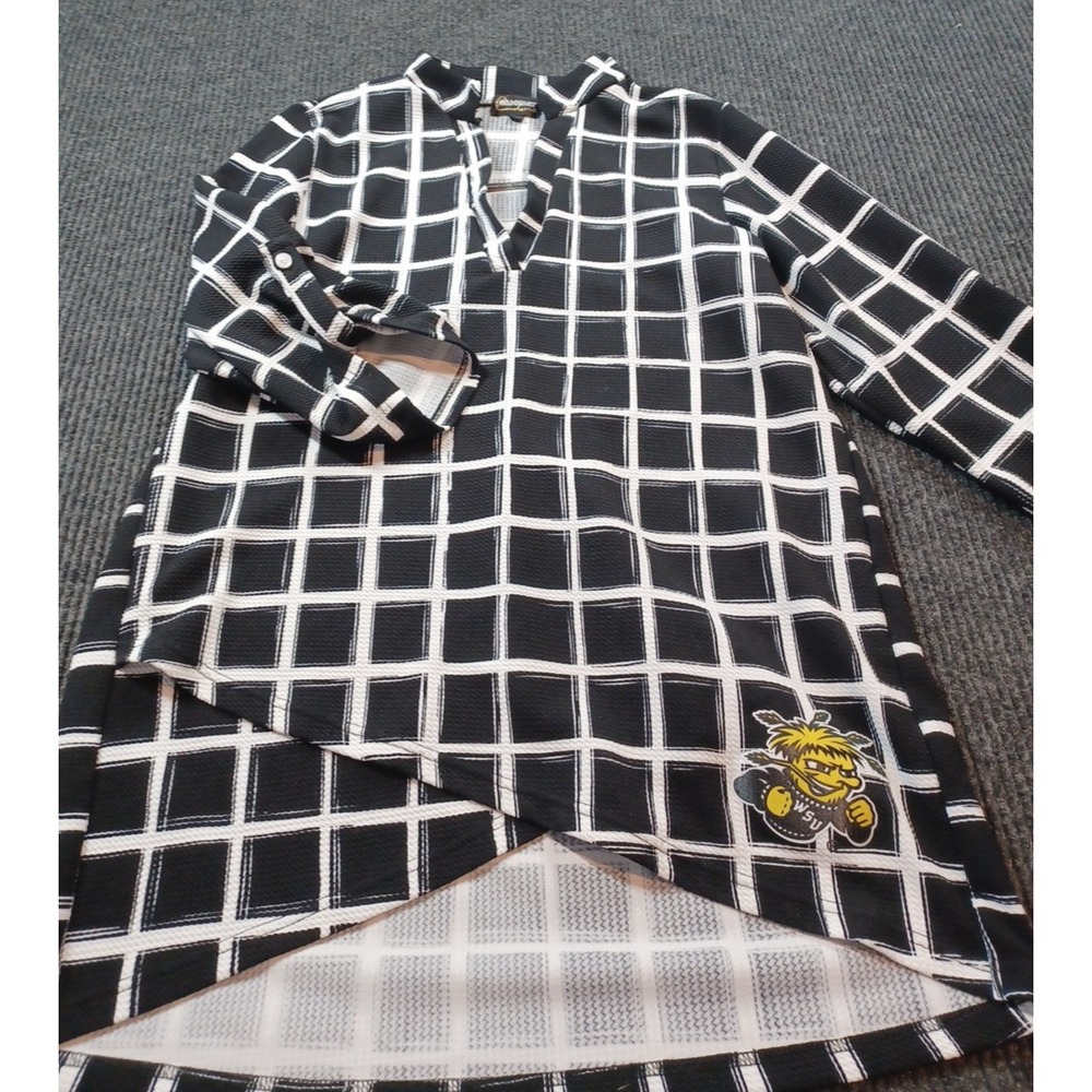 Wichita State Shockers Womens Gameday Blouse 3/4 Sleeves with buttons LARGE